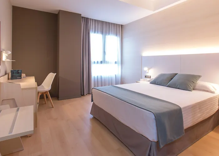 Hoteles en el Interior de Valencia: Encuentra tu Mejor Opción de Alojamiento