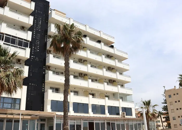 Encuentra el Hotel Perfecto en Benajarafe Playa para Disfrutar de tus Vacaciones en la Costa del Sol
