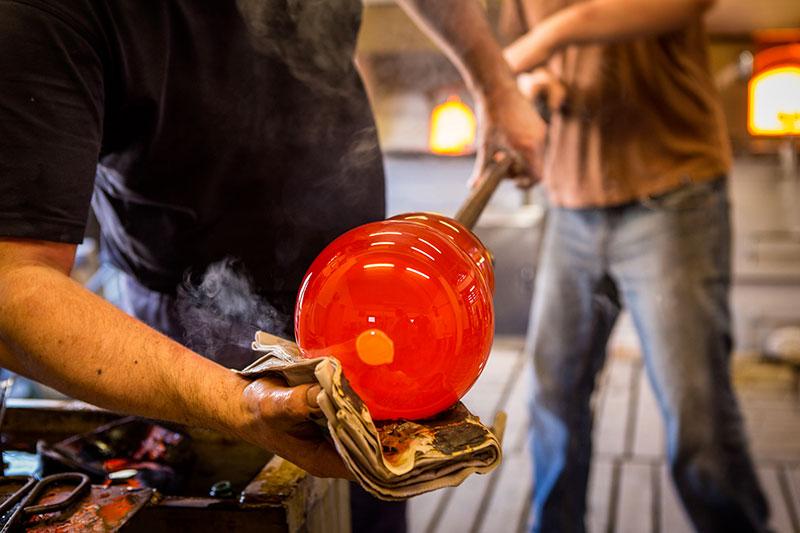 La fabrication du verre à Murano de Venise