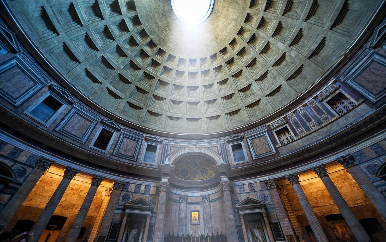 L'intérieur du Pantheon de Rome