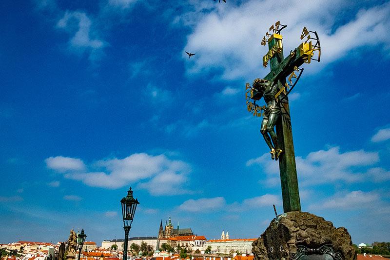La Crucifixion sur le Pont Charles de Prague