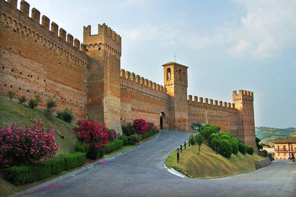 Les murs de Gradara