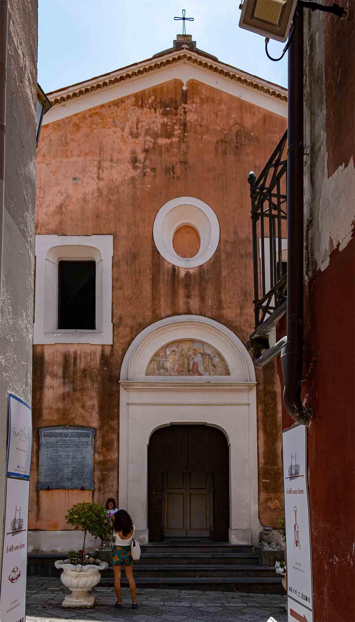 Façade Église dell'Annunziata à Maratea