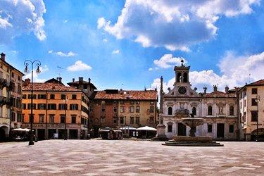 Piazza Matteotti à Udine