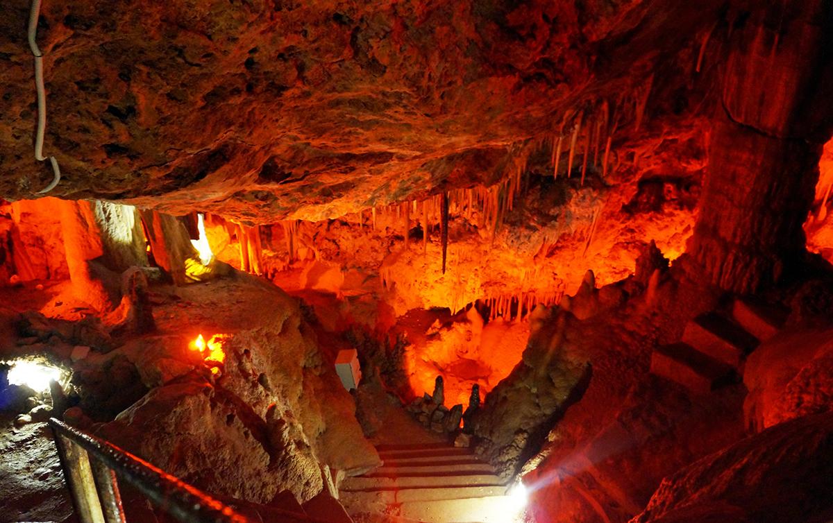 Les grottes de Gènova