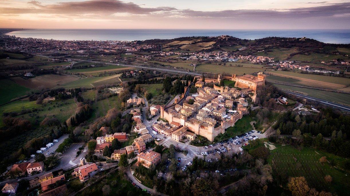 Le Bourg de Gradara