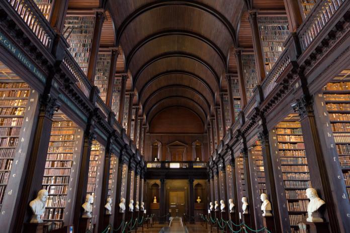 El Trinity College en Dublín