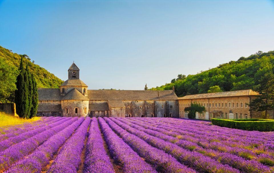 abbaye-senanque-provenzaAbbaye de Senanque en Provence