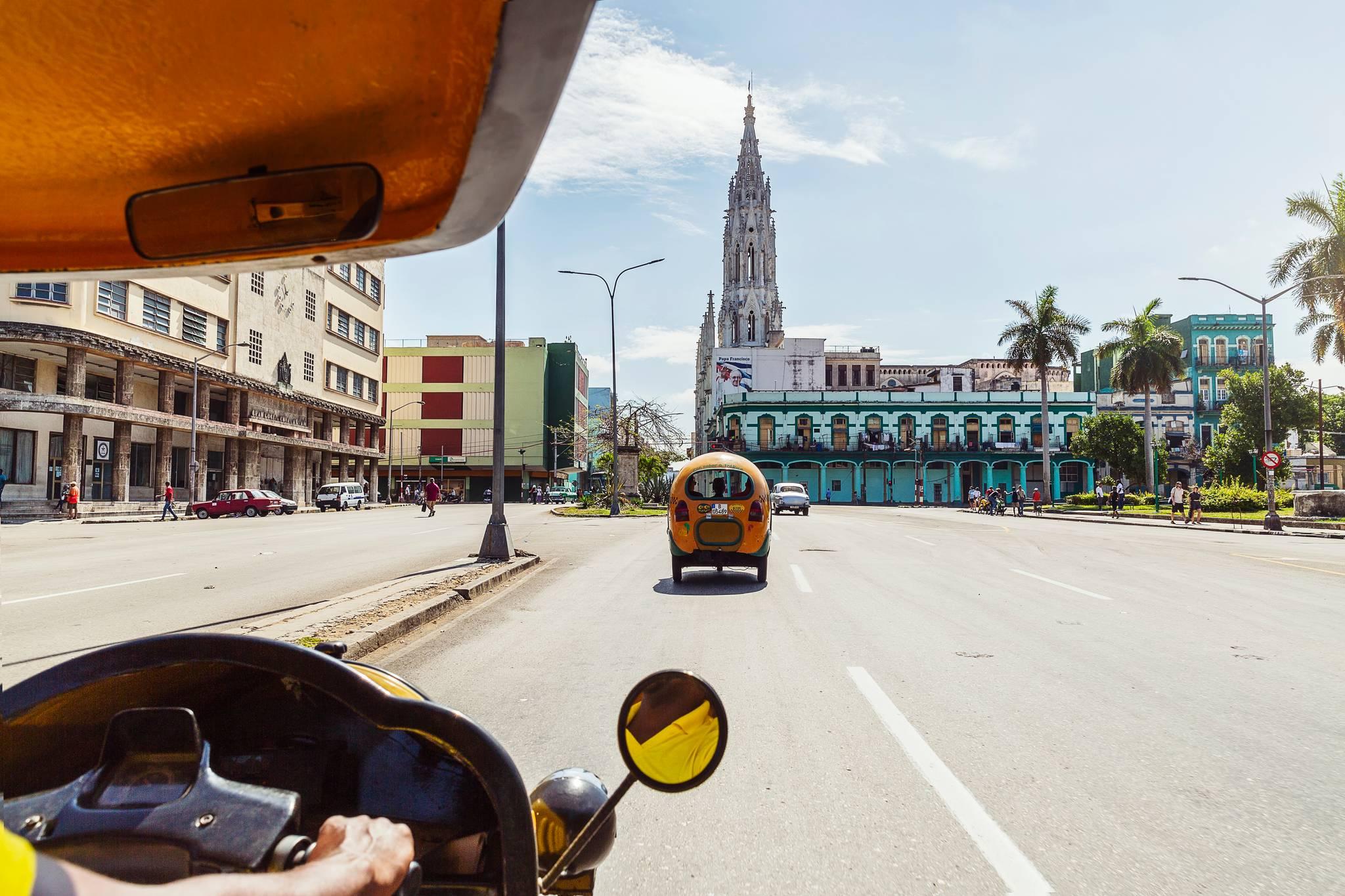coco taxi cuba
