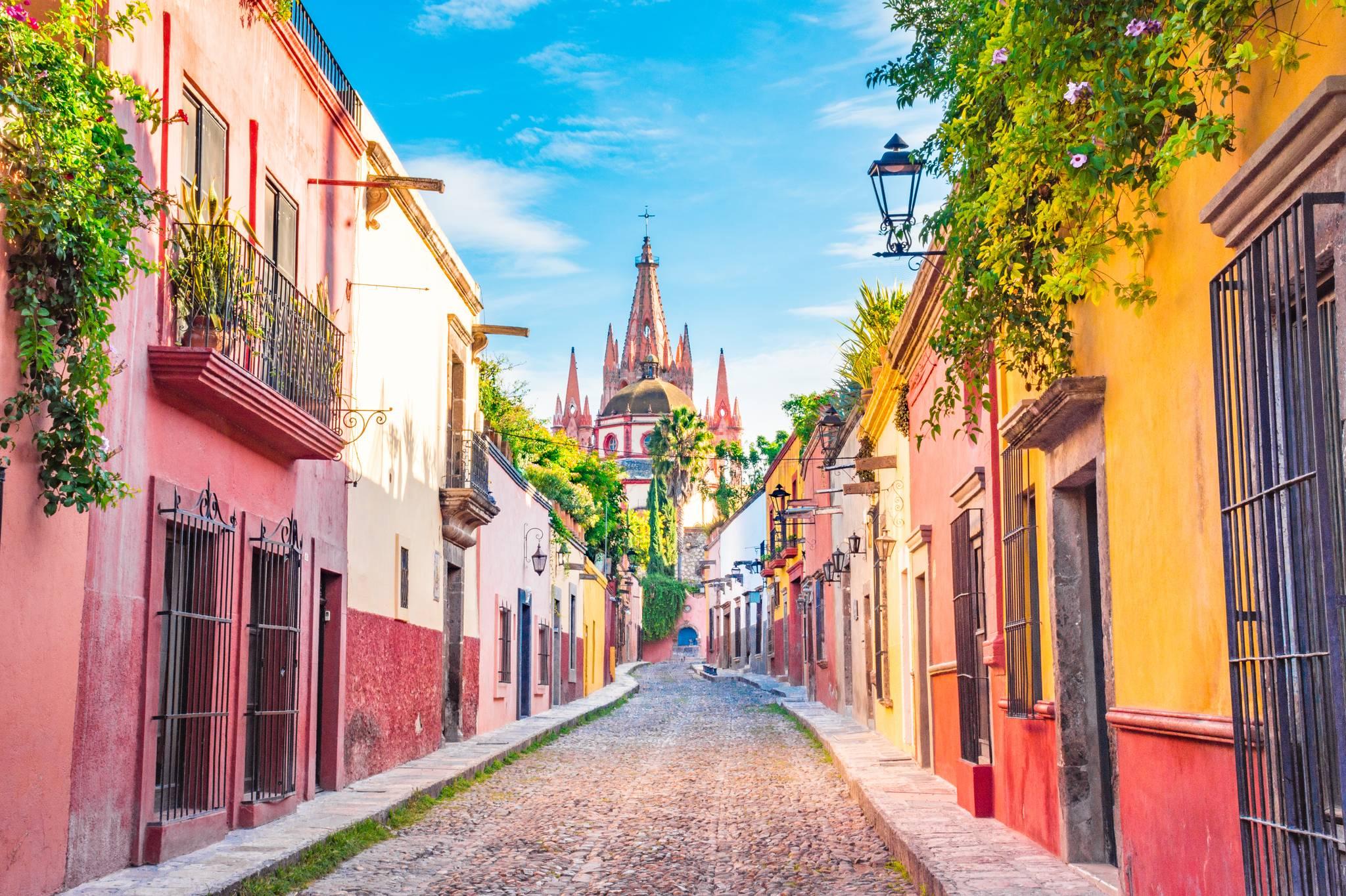 maisons colorées à guanajuato