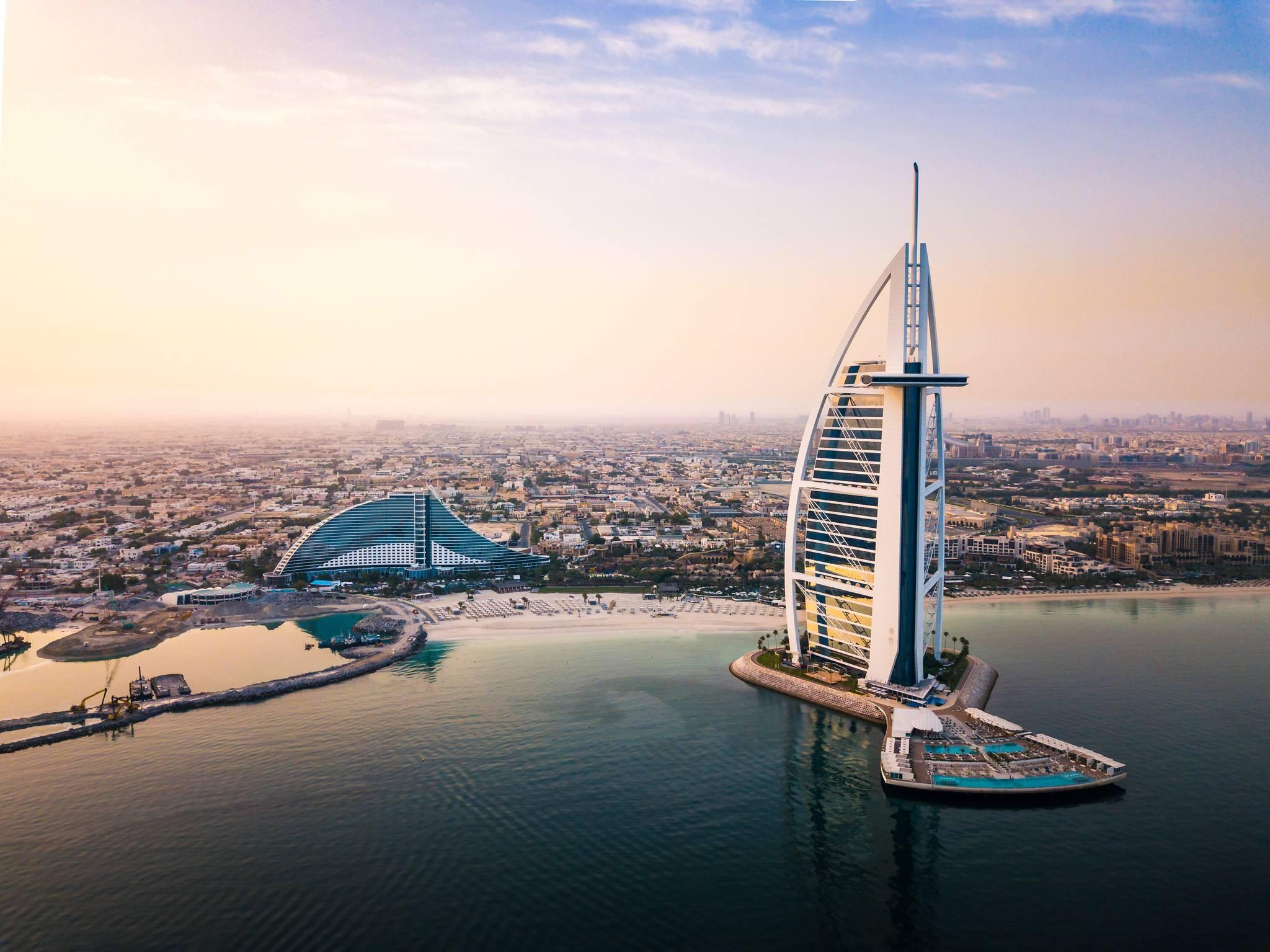 dubai hotel vela al tramonto