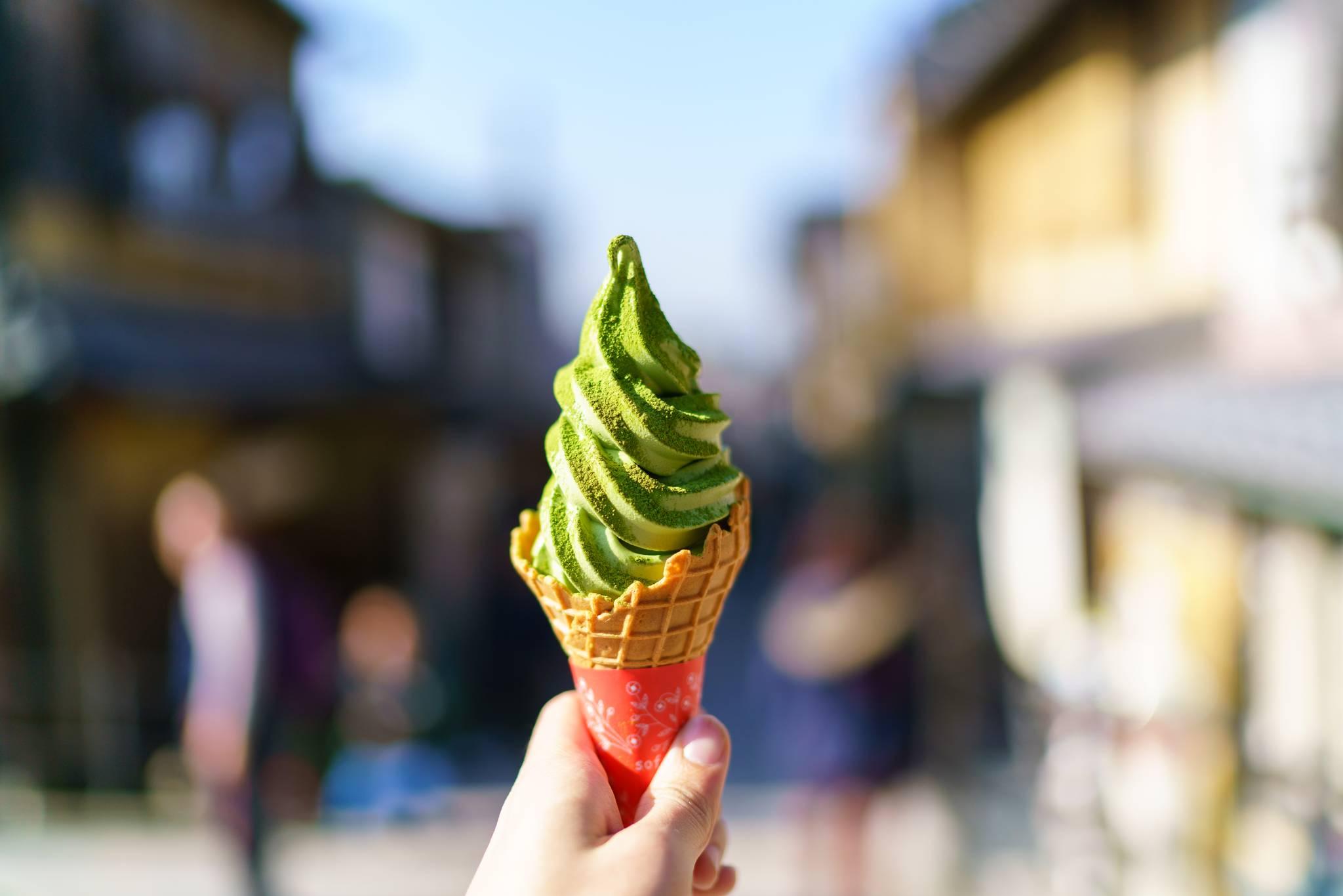 cornet de glace au thé matcha
