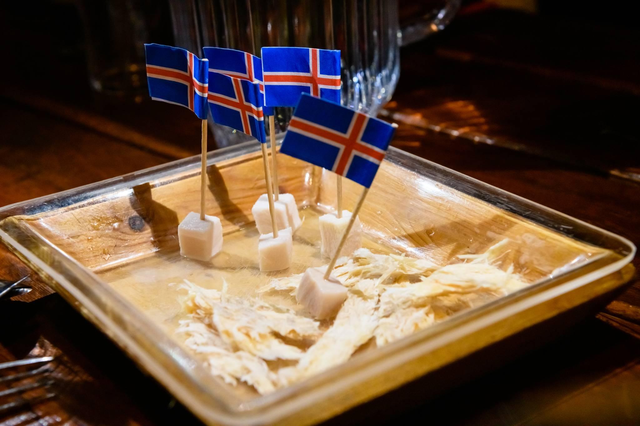 hakarl avec drapeau islandais
