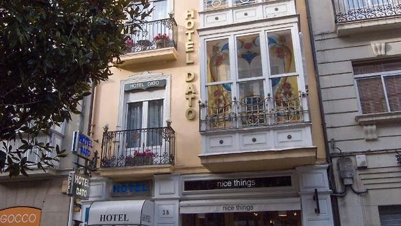 Hoteles baratos en Vitoria-Gasteiz: Encuentra alojamiento económico para tu estancia