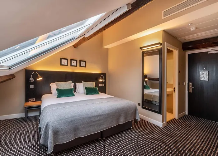 Top Hotels Near Liverpool City Centre