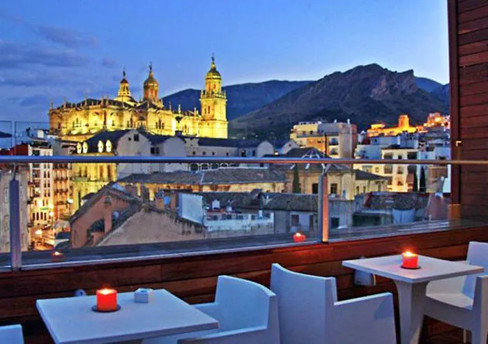 Encuentra los mejores hoteles en Jaén Capital Centro para tu estancia