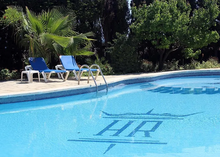 Hoteles en Sant Pol de Mar: ¡Encuentra tu alojamiento ideal!