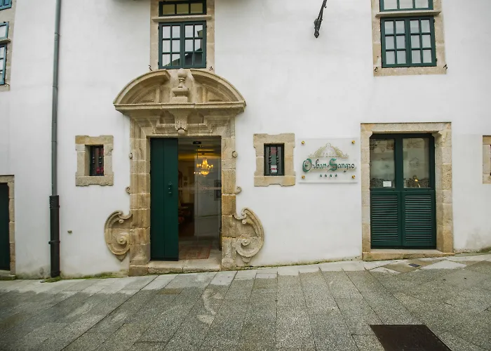Hoteles en Ferreira Lugo: Descubre la mejor opción de hospedaje en esta encantadora localidad gallega