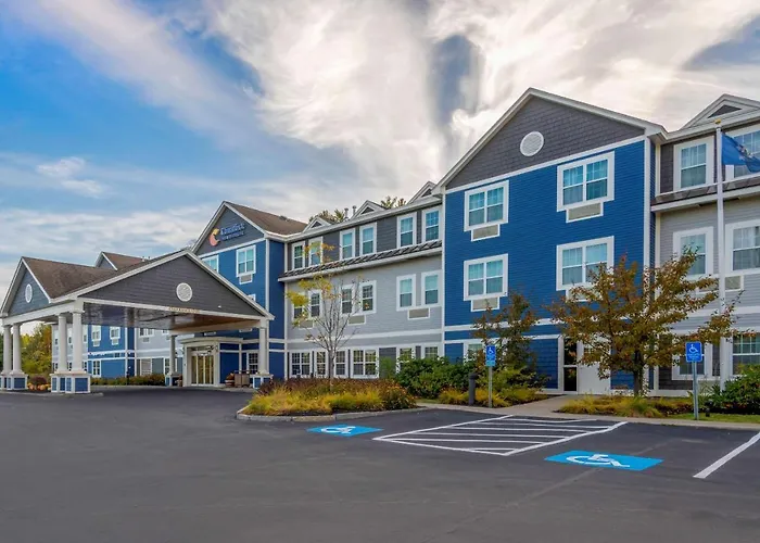 Top Accommodations Near Wilton, Connecticut