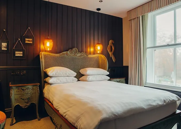 Best Hotels in Stamford's Historic Charm