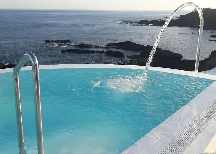 Hoteles en Santa Cruz de Tenerife baratos: Descubre dónde hospedarte al mejor precio