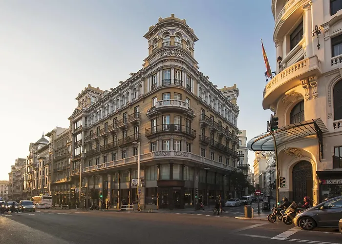 Hoteles baratos en el centro de Madrid con parking: Encuentra las mejores opciones de alojamiento