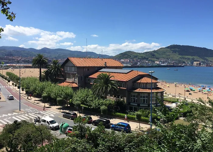 Hoteles en Bilbao con jacuzzi: disfruta de un ambiente de lujo