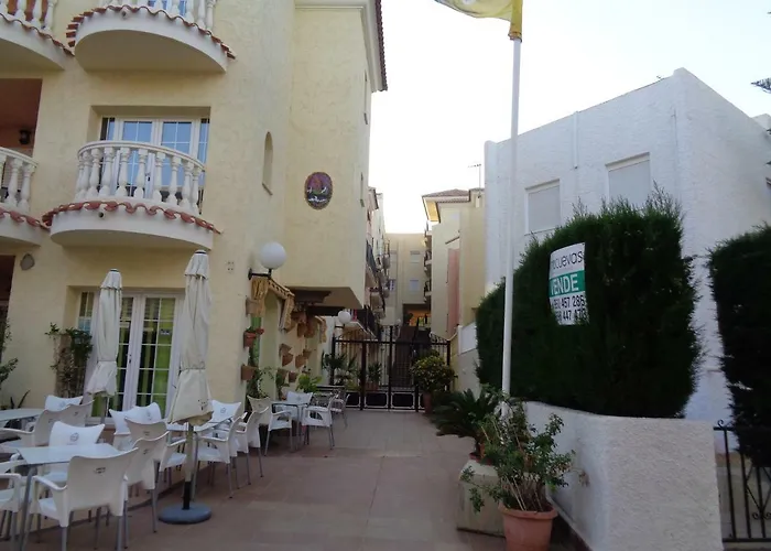 hoteles en villaricos almeria
